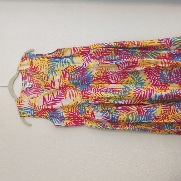 Expressions Catalog Colorful Summer Beachy Boho Maxi Dress Size Small Hawaii - Picture 3 of 10